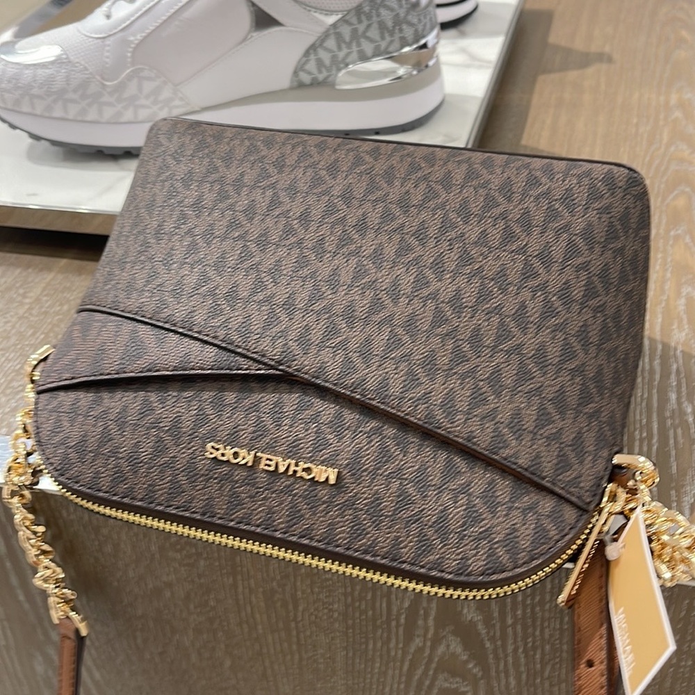 MICHAEL KORS Jet Set Medium Logo Dome Satchel Crossbody 
Brown - Picture 6 of 16